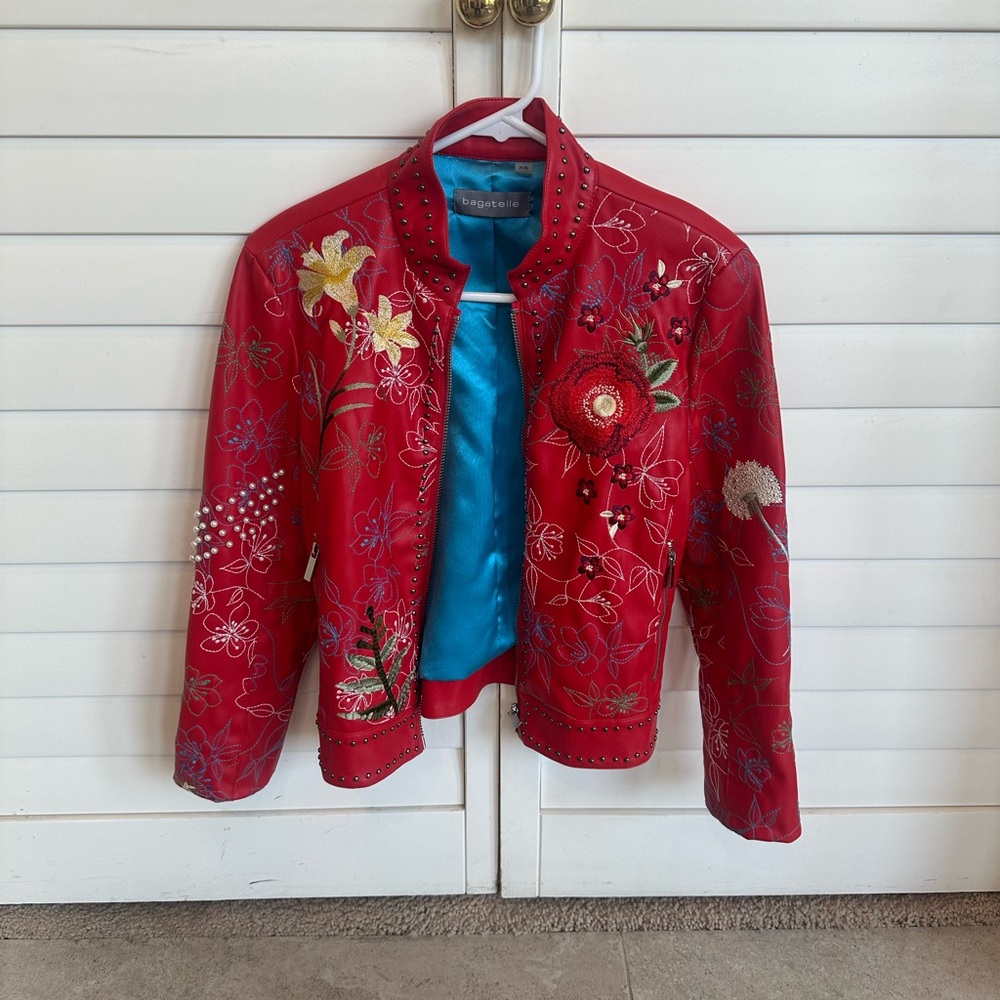 Bagatelle Red Embroidered Bomber Jacket. Faux leather xs women’s